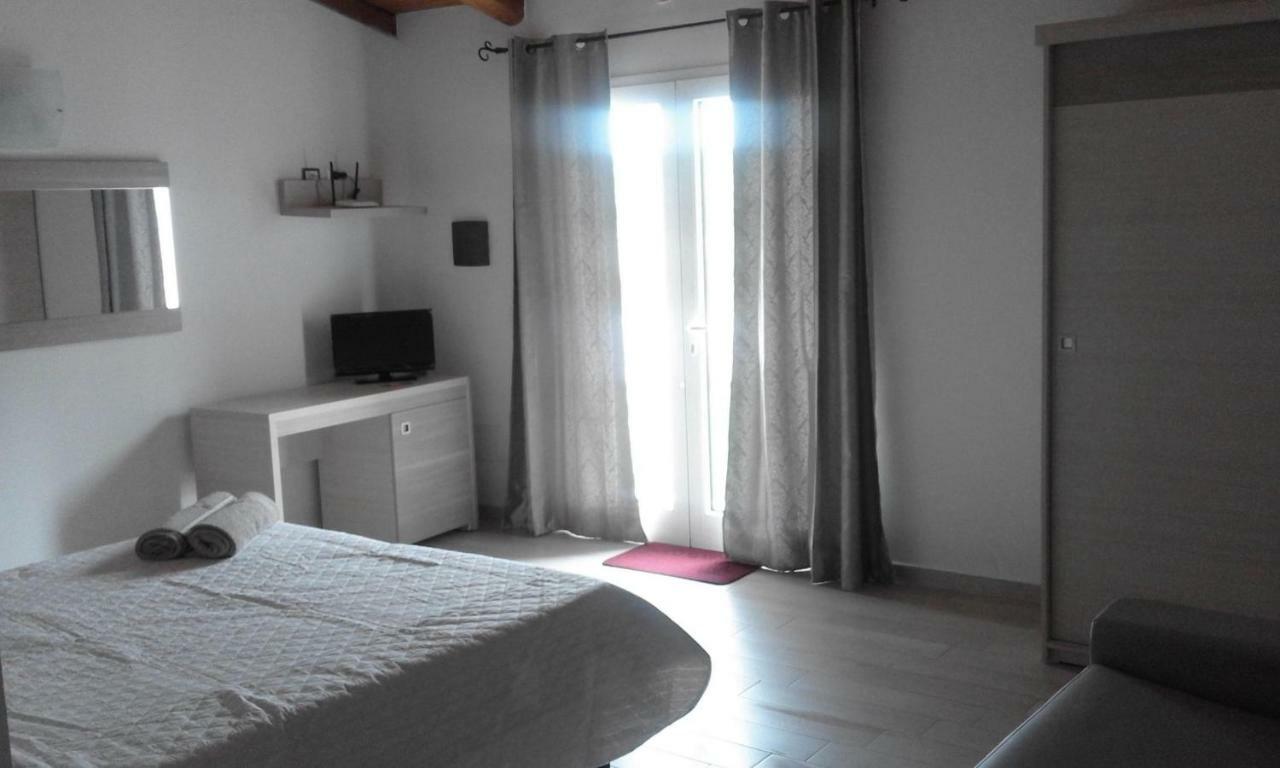 산테오도로 Sole&Sale B&B 외부 사진
